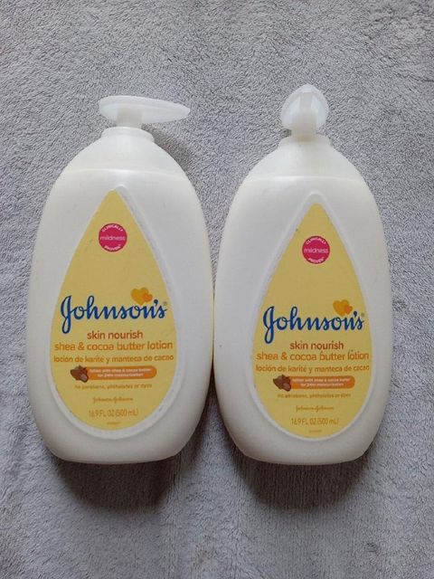 Johnson’s Baby Shampoo, 300 ml - Image 2
