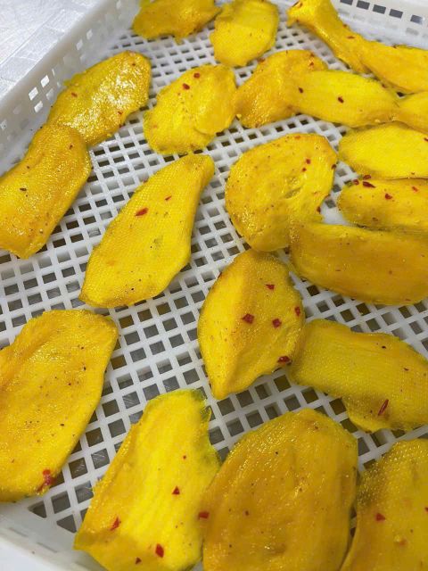 Soft Dried Mango Ingredients Fresh Mango 100% Packaging Details Packed in PE 0.5kg or 01kg; as specific customer - Image 3