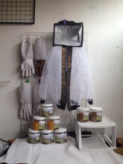 Natural  Organic Avocado Bee Honey. and  multi flower bee Honey . Mexico - Image 3