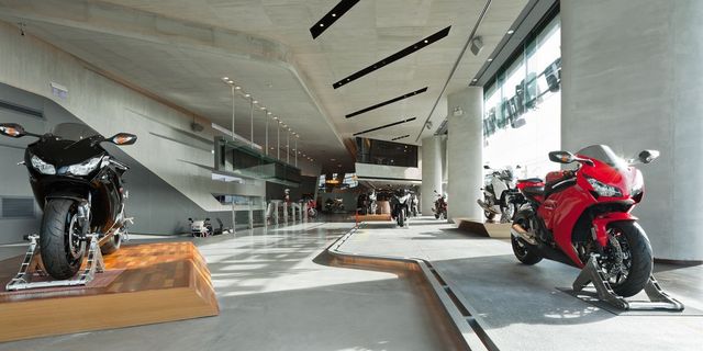 Bike Showroom Interiors What Do You Want To Get Designed Home , Retail Shop, Restaurant, Office Space Preferred Features Needed Lighting , Flooring/Tiling, Accessories/Decor, Furniture Design, False Ceiling, Paint/Colour - Image 11