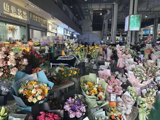 Fresh Cut flowers Quality Quality assurance Packaging Custom Packaging Freight Method Air Freight Sourcing Model Direct Farm And Distributor Connections - Image 3
