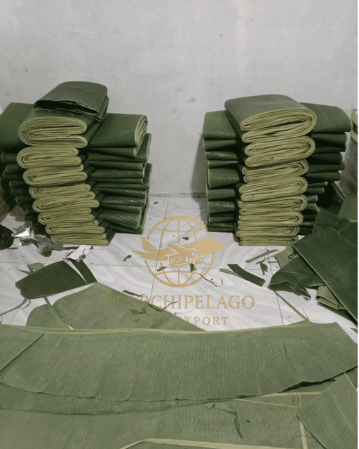 banana leaves / banana leaf Grade High Manufacturer Indonesia Farm Ingredients Banana Leaves (Musa acuminata) Shelf Life 3 to 4 weeks from the harvest period - Image 4