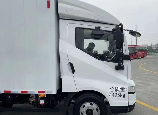 Syp Sh5150EV 5t 8t 10t 20t Refrigerated Food Transport Electronic Truck - Image 4