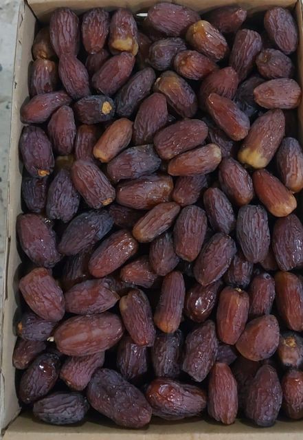Ajwa Dates - Image 2