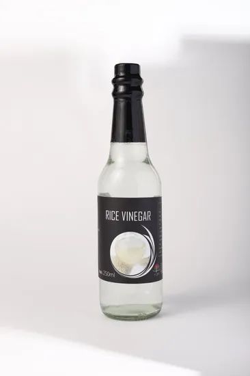 Chinese Flavor Sour Rice Vinegar Taste Sour Type Brewed Form Liquid Origin China Model NO. A205 Trademark Yumart Packaging - Image 4