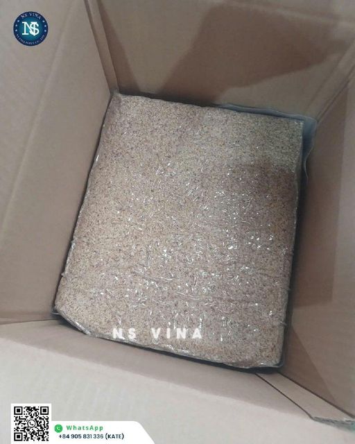 Cashew Nuts W240,W320, SW, WS, LP, SP, BB,.. Grade Vietnam supplier Moisture (%) 5% Packaging Vacuum bag/tin Broken: 5% , Grade: A , Shelf Life: 24 months - Image 3