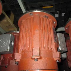 High-Quality Qingdao Engine Parts Frame for Industrial Applications - Image 3