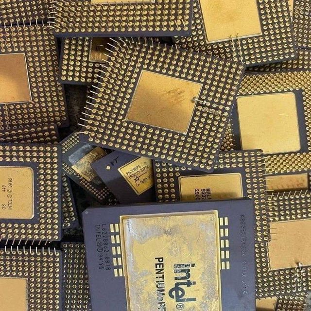 High Quality CPU Processor Scrap Gold Recovery Ceramic CPU Scrap Available for Sale at Low Price - Image 2