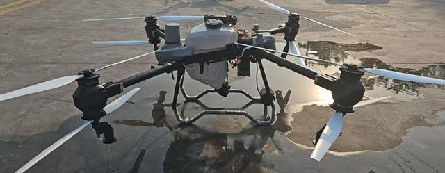 DJI Agras Agricultural Spray Drones Brand Name DJI Terrain_following Yes Coaxial_twin_rotor_design Yes Intelligent_flight_planning Yes - Image 4
