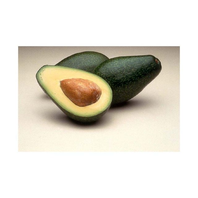 AVOCADO Fresh Fruit Hass Avocados for Sale Rich Green Premium Tropical Peru Box Style Caliber Packing - Image 4