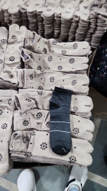 Premium Socks Place of Origin India Size Ankle, knew, crew and full length Brand Name Customized as per requirements Material Cotton, Bamboo Cotton, Polyester - Image 4