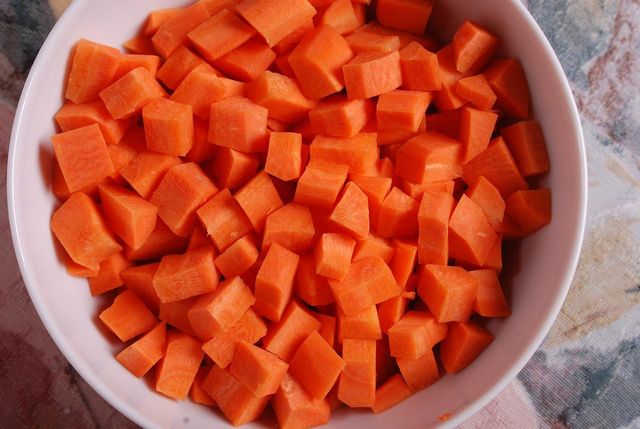 Unique Design Hot Sale Easy to store No added frozen Fresh Natural frozen diced carrots - Image 4