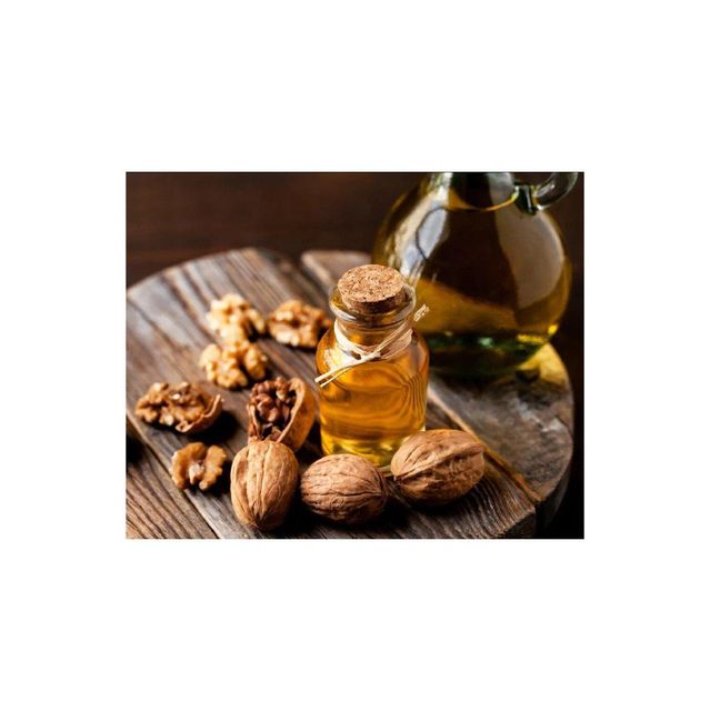 Walnut Oil Nutrient Rich Plant Based Oil Premium Grade Global Export - Image 1