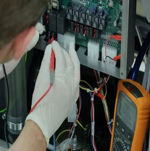 Servo Stabilizer Repairing Service Brand ABB Power 150 kV Voltage 415 V Phase 3 - Image 1