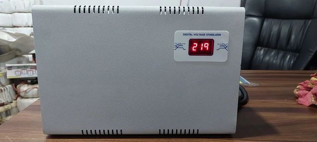 Stabilizers Warranty 2 Year Brand Other Brand Power Rating 4 Kva Phase Single Phase Display Type Digital Technology Relay - Image 1