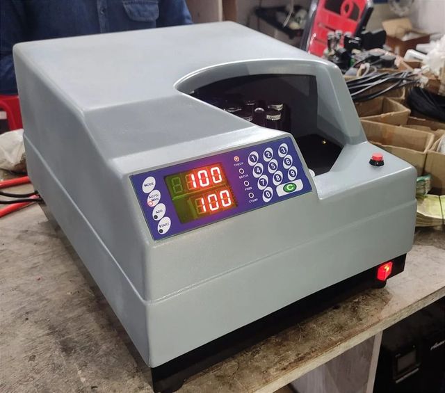 EROMART Banknote Counting Machines Brand EROMART Display LED Display Product Type EROMART Torn Note Detection Yes Weight 32 Kilograms - Image 11