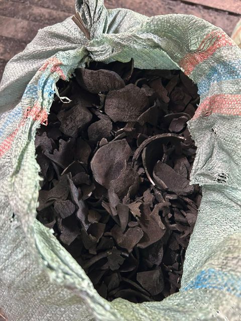 Indonesian Coconut Shell Charcoal – product photo 4, product detail gallery