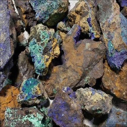 High Quality Copper Concentrate Ore 25% Min for Sale Odor Odorless Packaging 1000 KG Size Range 0-100mm Zinc Content 0.0 - Image 2