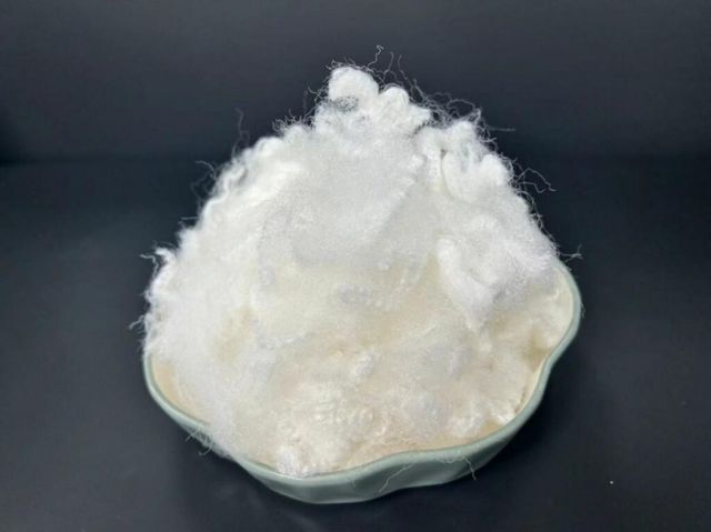 Recycled 100% Polyester 3D*32MM HS Polyester Staple Fiber for Spinning Polyester Fiber Manufacturers and Suppliers - Image 1
