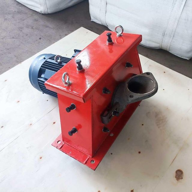 Shot Blasting Machine Wheels to Poland / 4kw / 70kg/min - Image 4