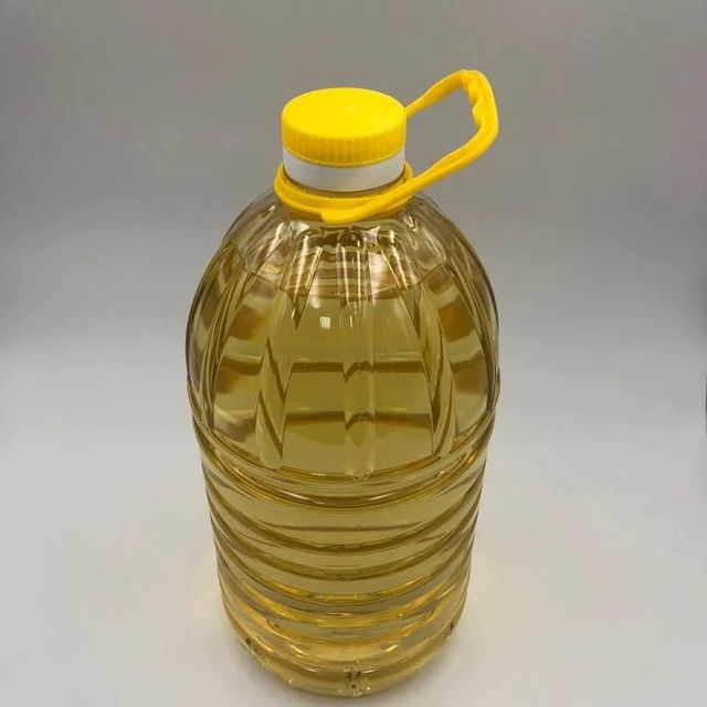 Refined Sunflower Cooking Oil – Wholesale Food Grade | Light & Healthy - Image 1