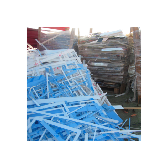 Clean and sorted PMMA acrylic scrap ideal for sheet production and molding industries - Image 4