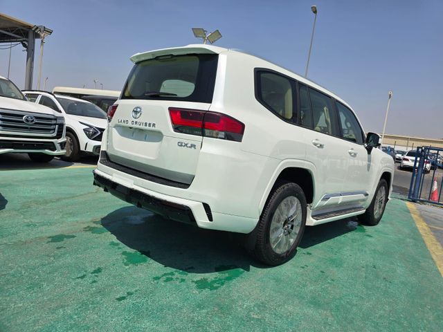 New 2026 Toyota Land Cruiser Year 2026 Make Toyota Mileage N/a Vehicle Type Suv Number Of Doors 4 Fuel Type Gasoline Drive Full-time 4wd - Image 2