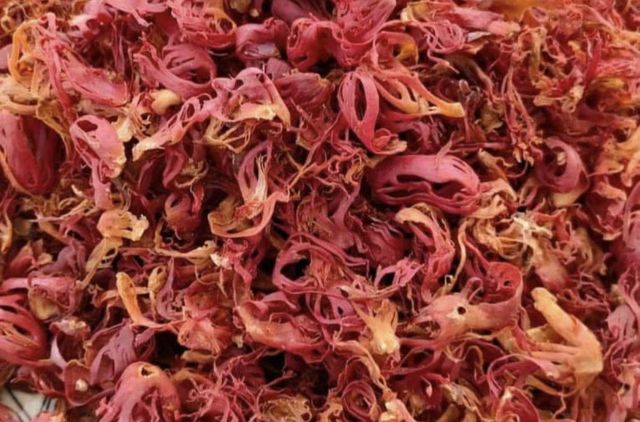 Mace Flower Dried Origin Indonesia Price Negotiable Shelf Life 18 Months Moisture Content < 12% Form Dried (sun Dried) Color Natural Red - Image 1