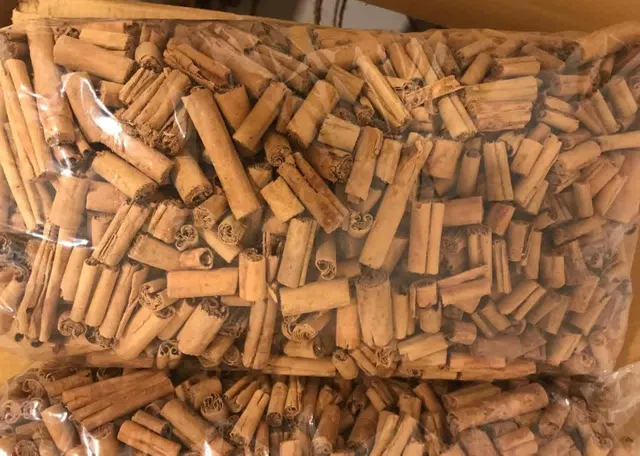 Premium Ceylon Cinnamon Sticks | Bulk Export Supply | Sri Lanka – product photo 2, product detail gallery