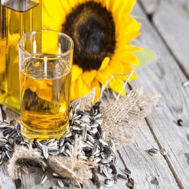 Organic Refined Sunflower Oil Pure Edible Oil for Cooking Frying Bulk Drum Plastic Bottle Packaging Plant Origin - Image 5