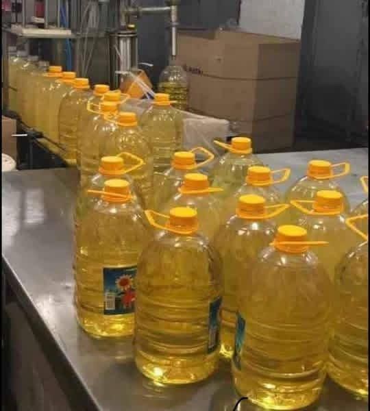 Wholesale Refined Sunflower Oil – Premium Quality, Affordable Export Pricing, International Certified, Ideal for Supermarkets & Food Processors - Image 3