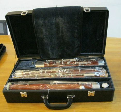 Bassoon / Wind Instruments / Musical Instruments Bas-S - Image 1