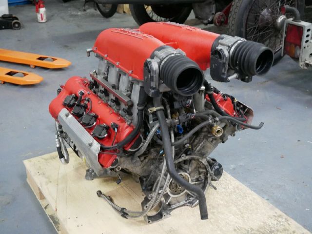 2004-09 Ferrari F430 Complete Engine F136E Year 2004 Engine Model F136e Vehicle Model Ferrari F430 Transport Means Freight Train, Ship, Trucks and Cars - Image 2