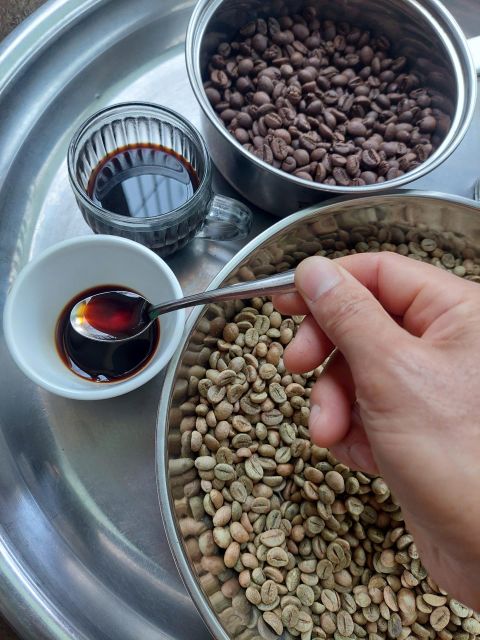Vietnamese Green bean coffee( Robusta & Arabica) Origin Vietnam Black Beans ≤0.1%% Foreign Matter ≤0.1%% Moisture Content ≤12.5%% - Image 3