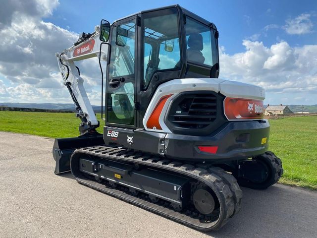 Buy Bobcat E88 - Image 3