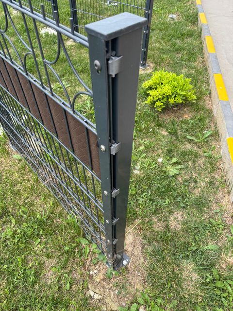 2D - 3D Fence Posts - Image 13