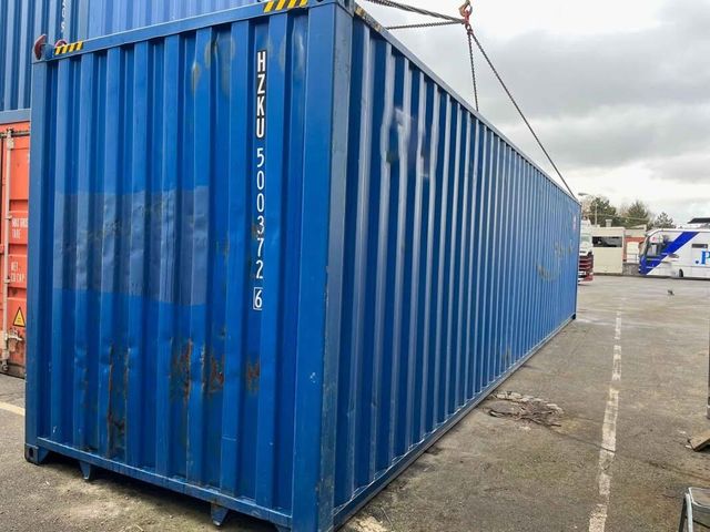 High Quality Shipping Containers With Strong Steel Frame For Export Logistics Storage And Shipping Applications - Image 4