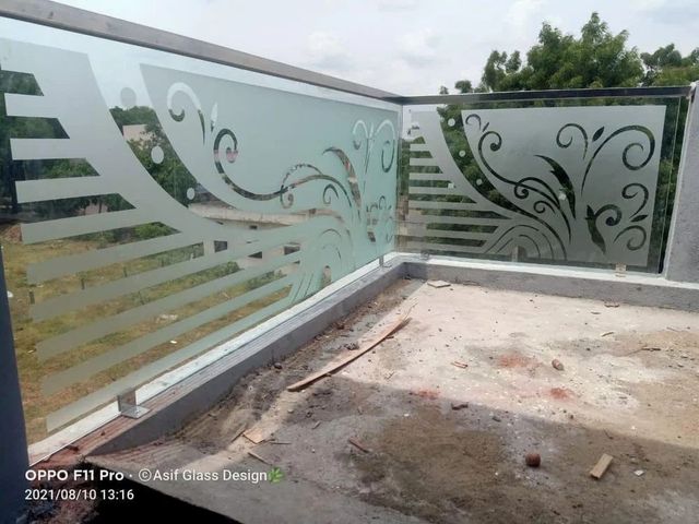 Silver S.s Balcony Front Railing, For Home Brand ak Design Bar Color Silver Height 3 Feet Usage/Application Home Country of Origin Made in - Image 1
