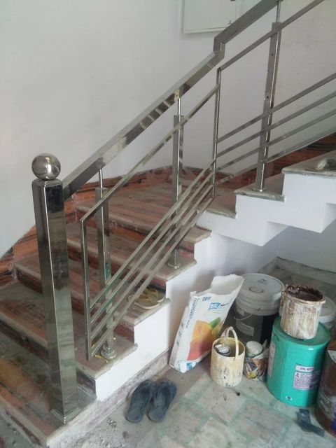 Silver Stainless Steel Modular Glass Railing, Material Grade: 304 - Image 6