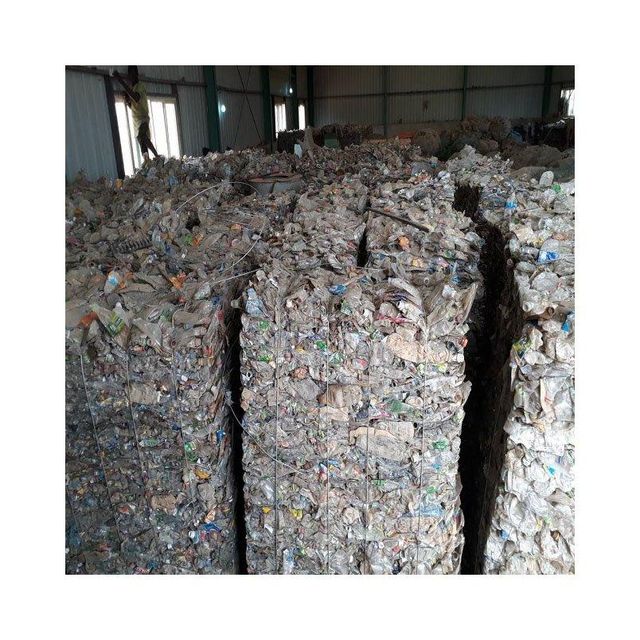 Premium HDPE milk bottle scrap available for bulk supply with clean material - Image 3