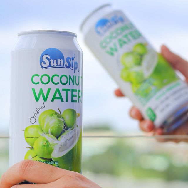 SUNSIP OEM COCONUT WATER 100% BEST SELLING FROM VIET NAM 330ml - Image 4