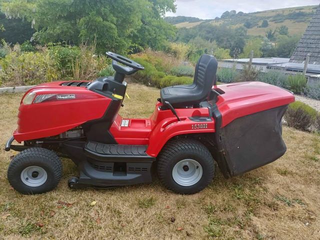 Wholesale Price Mountfield Tractors Durable Riding Lawn Tractor With Precision Steering And Efficient Grass Cutting - Image 2