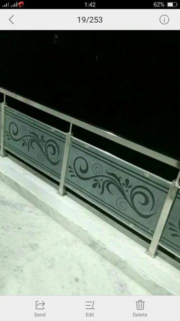 Balcony Railing, Spigot Based, Material: Stainless Steel Grade 304 Finish SS Glossy Glass Thickness 12 mm Material Stainless - Image 3
