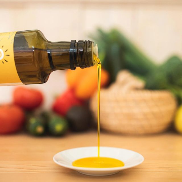 100% Pure Natural Canola Oil Cold Pressed Premium Quality Edible Cooking Oil Bulk Supplier for Food Industry - Image 4