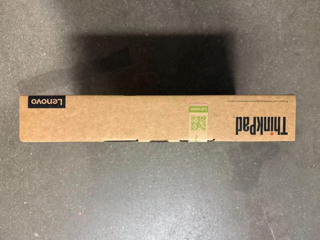 NEW Lenovo Thinkpad X1 Carbon Gen 12 14" Ultra 7 155U IR Win11P 32GB RAM 2TB SSD - Image 3