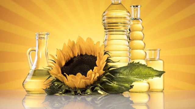 Edible organic sunflower oil 100% cold pressed and refined high purity high quality wholesale export wholesale - Image 3