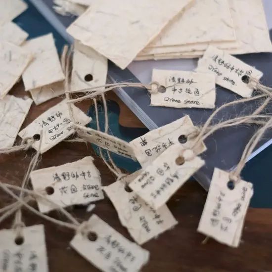 Different Sizes Custom Recyclable Kraft Paper Garment Hang Tags - Image 1