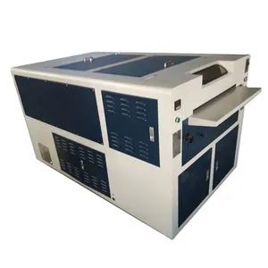 King -Size UV Coating Machine - Image 2