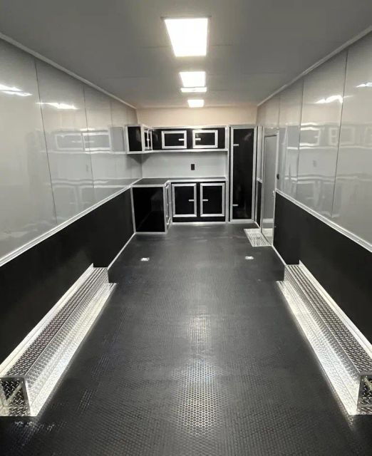 Enclosed Car Trailer 2025 28′HAULMARK EDGE W/Turbo Package - Image 4