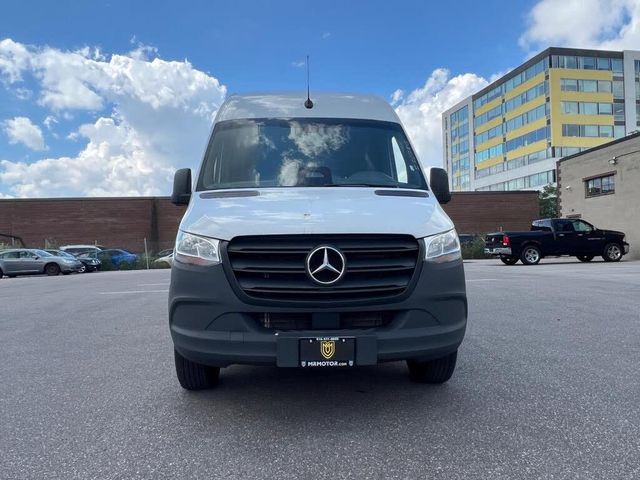 HOT SALES FOR USED 2025 MERCEDES-BENZ SPARTER CARGO 2500 170 HIGH ROOF RWD WHITE COLOR - Image 2